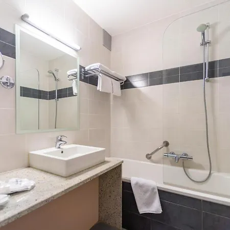 Ambiotel Ξενοδοχείο Tongeren