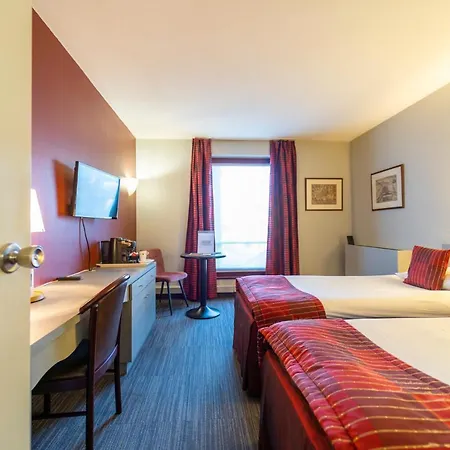 Ambiotel Ξενοδοχείο 4*